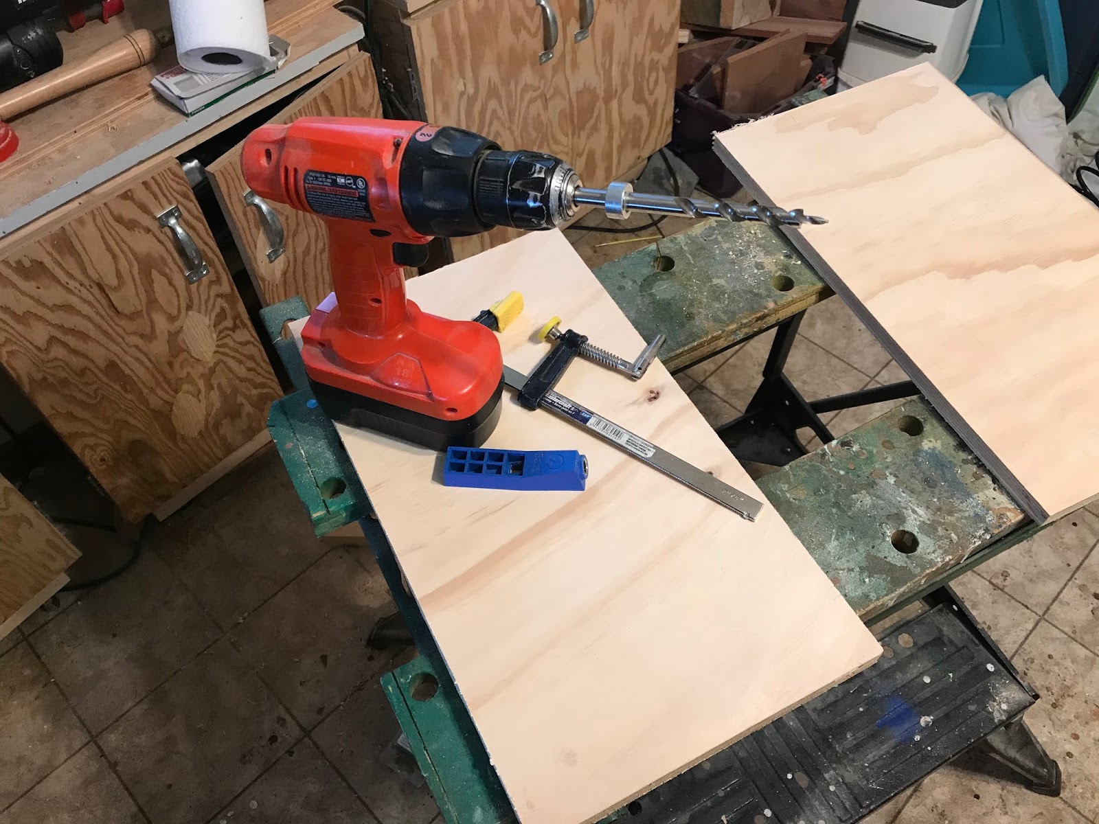 Building an Inexpensive Desk Part 3 Making the Drawer Small