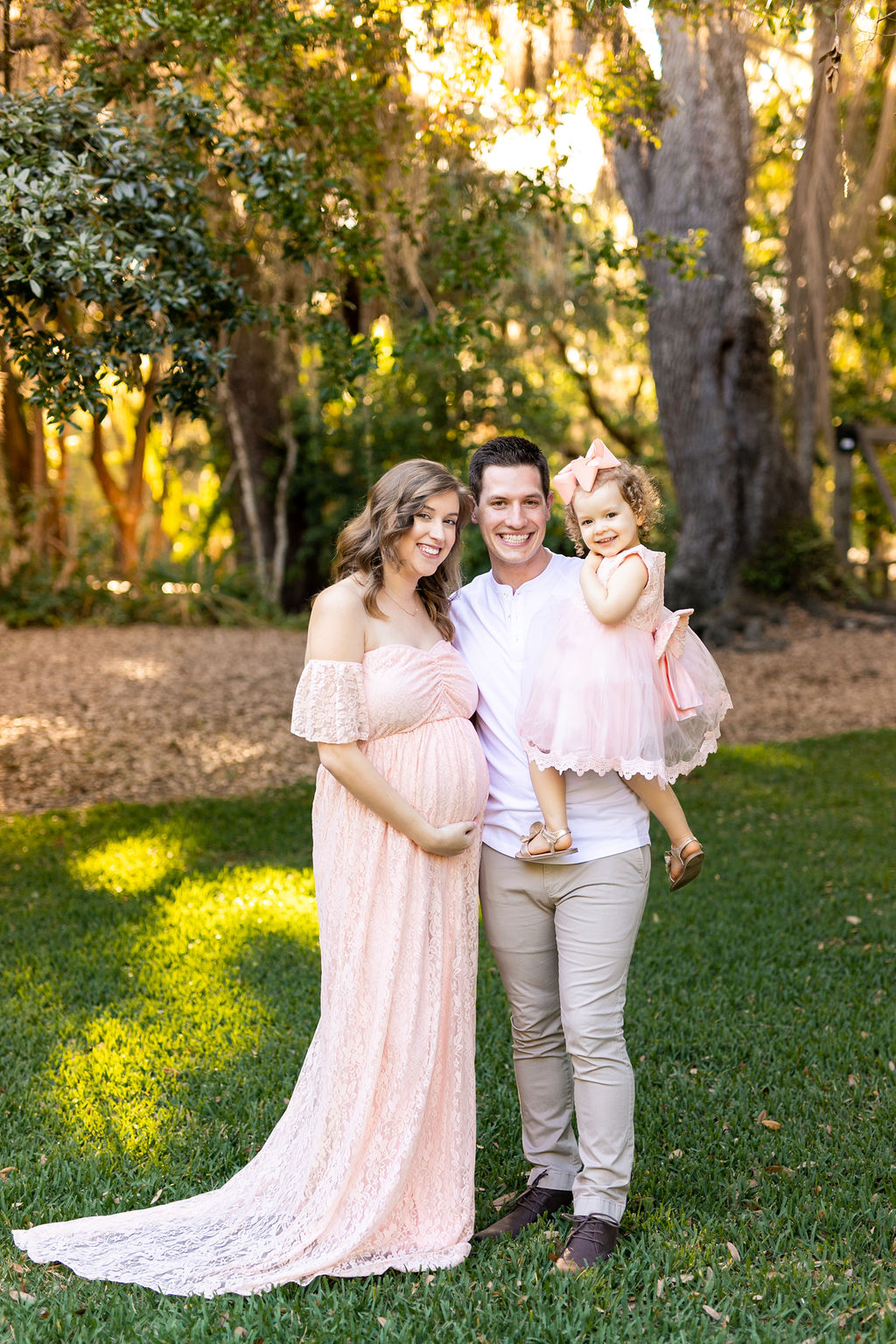 Maternity Photos With Toddler Sugar Spice And Sparkle Maternity Photos With Toddler Sugar Spice And Sparkle