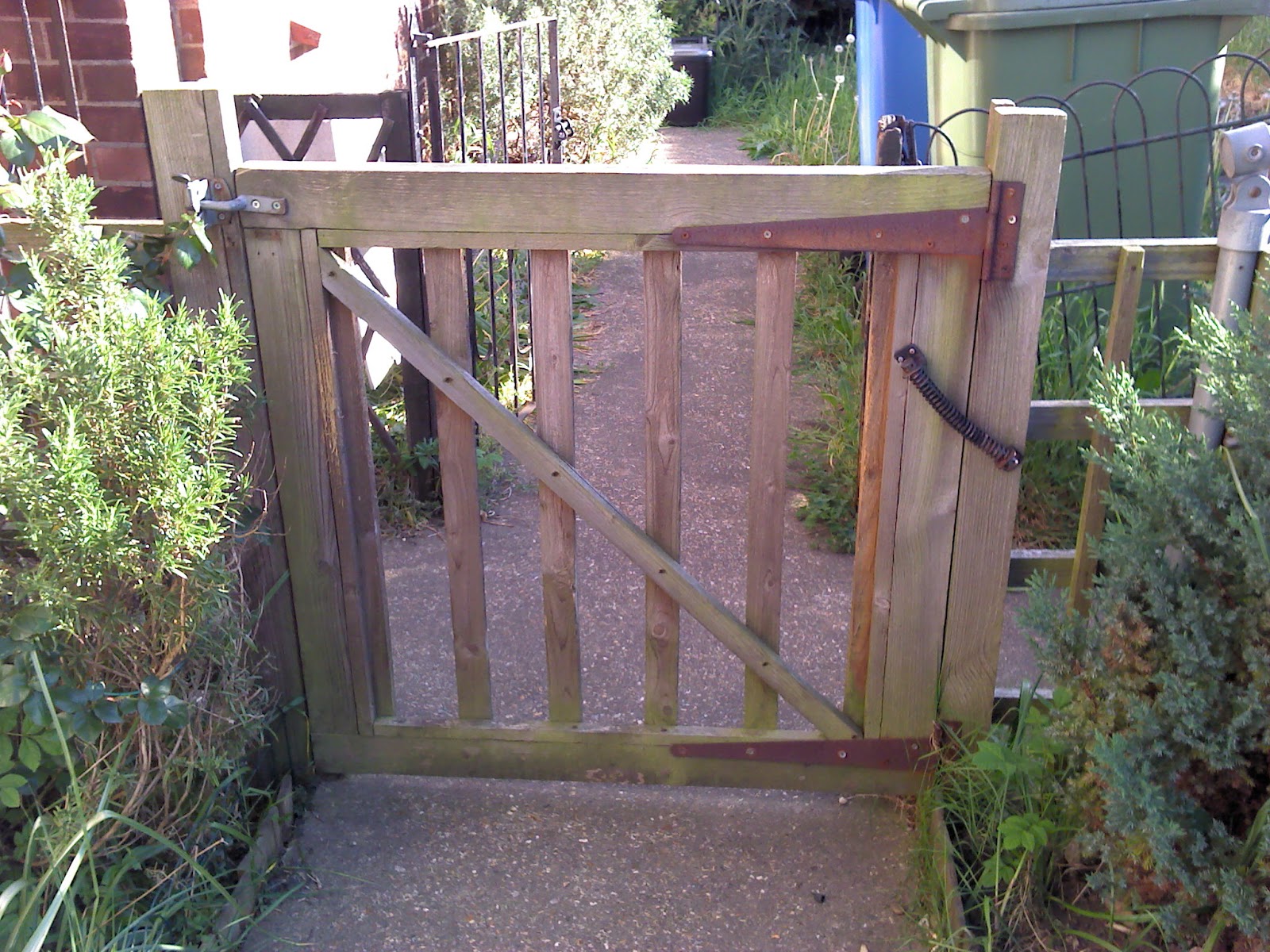The Shed And Beyond How make a gate (a rough guide)