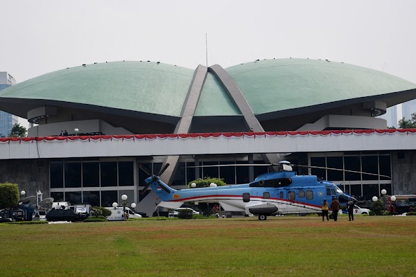 Abaikan Pandemi Corona, DPR Ngotot Buka Sidang 30 Maret