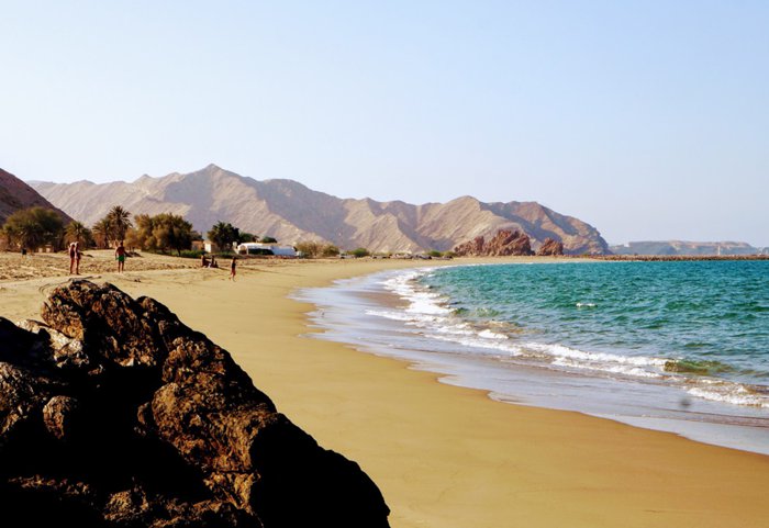 Берег омана. Маскат пляжи. Берег омана. Маскат оман. Маскат оман пляжи.