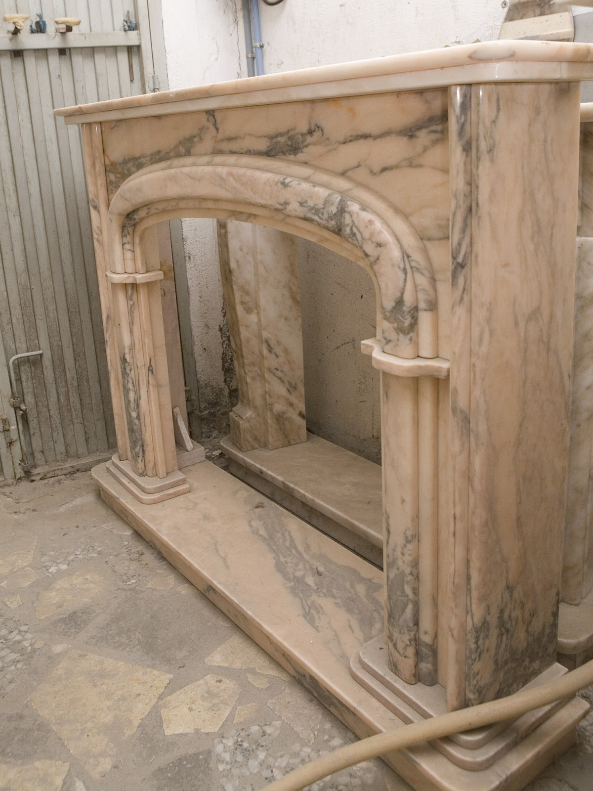 Piedra Para Todos: CHIMENEAS CLÁSICAS...Y DIFERENTES PIEZAS DE DECORACIÓN