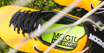 Nike Magista Obra SG Pro Mens Boots Soft Ground Hyper