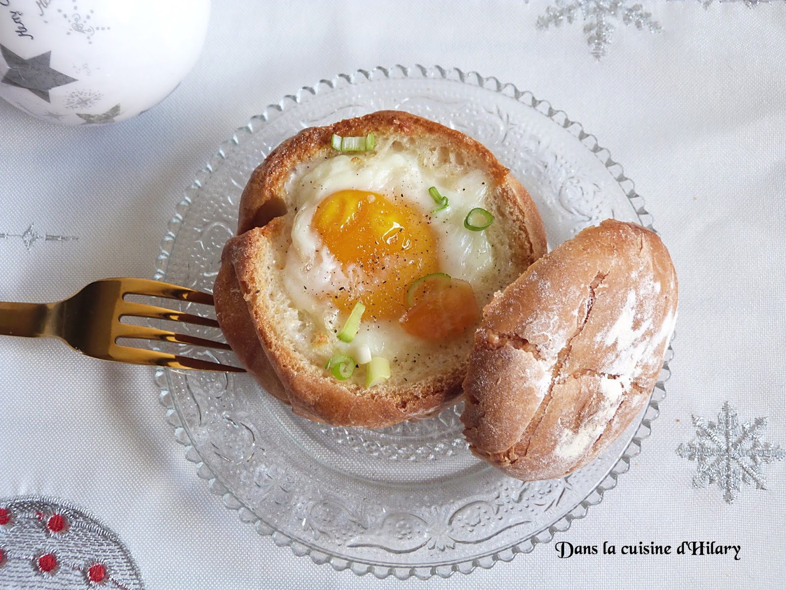 Dans la cuisine d'Hilary Oeuf cocotte au saumon fumé dans son pain
