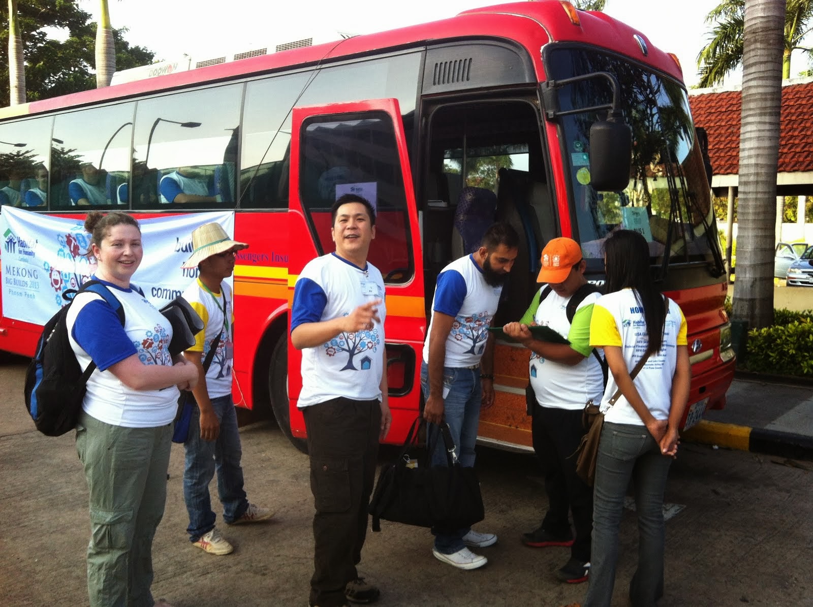 Served Habitat Volunteers teams for Mekong Big Build from 3 - 9 Nov 2013