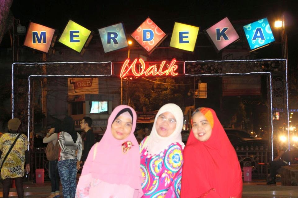 Meciko66: MENIKMATI SUASANA MERDEKA WALK PUSAT CULINAIRE TERKENAL KOTA ...