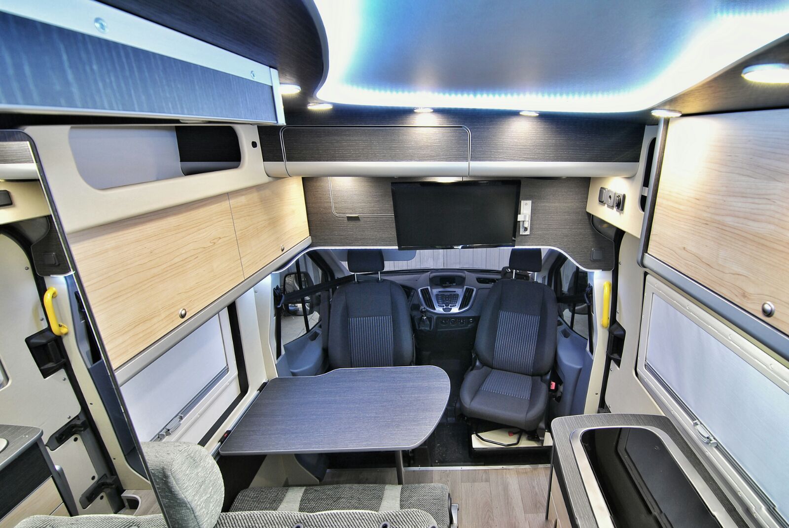 Ford Transit фургон автодом