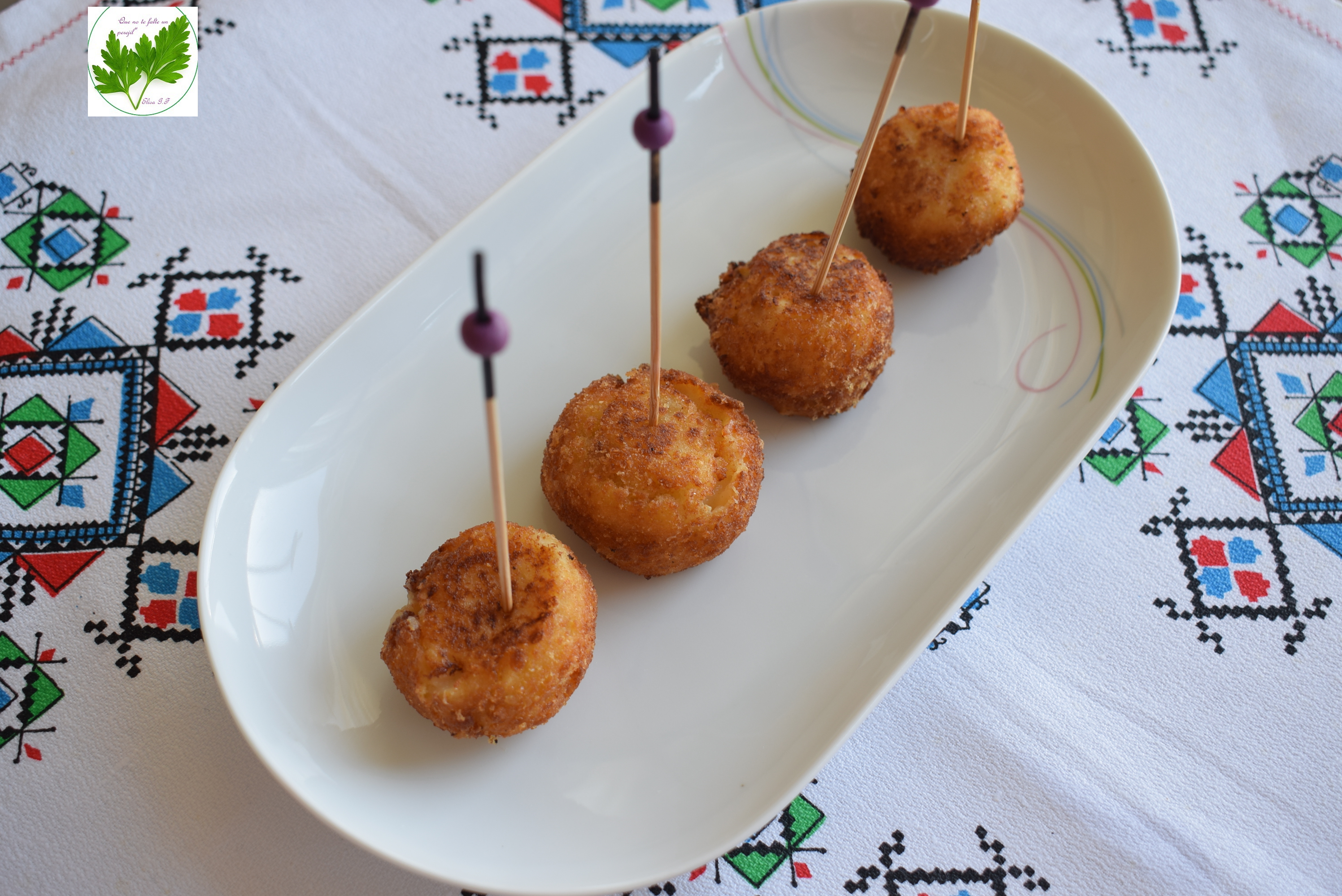 En Buena Onda: Croquetas de Jamón y Huevo Duro