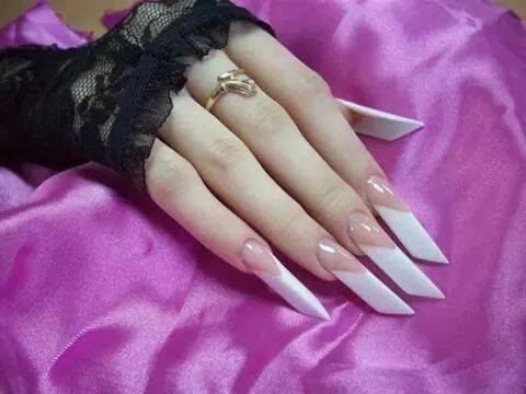 NailaMalik.com: Nail Art