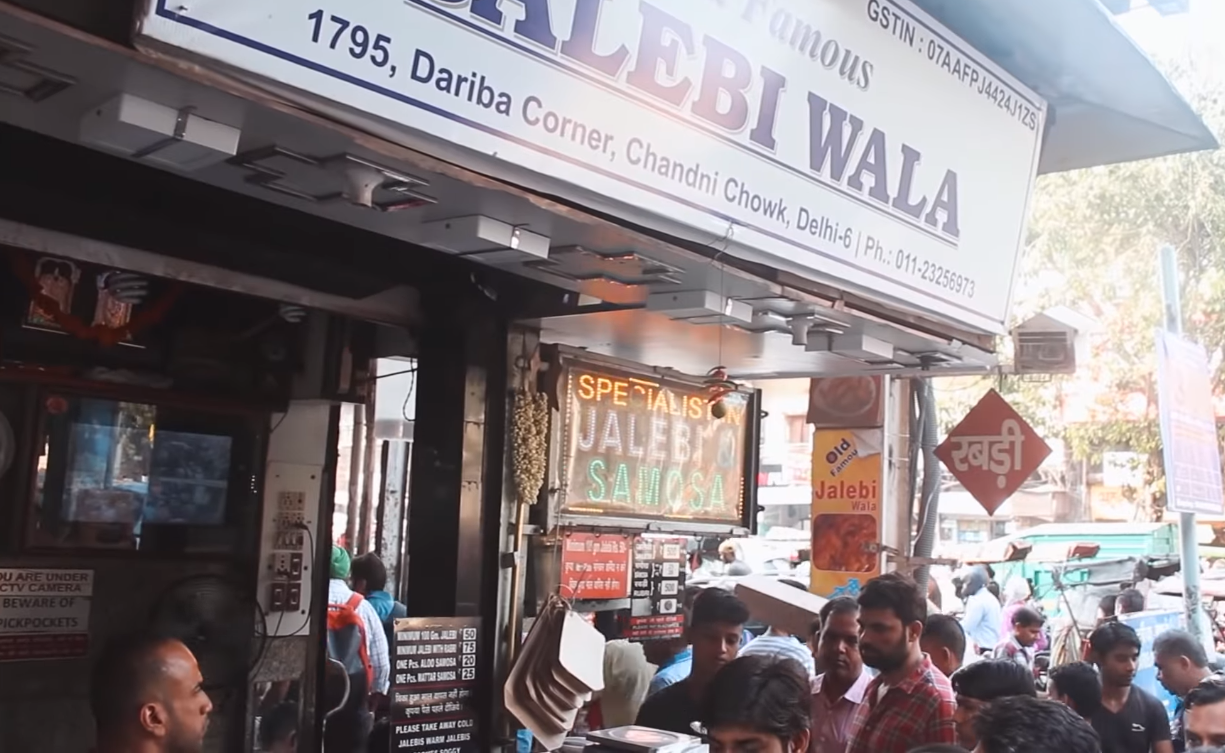 Old Famous Jalebi Wala Chandni Chowk's delhi street food DELHI