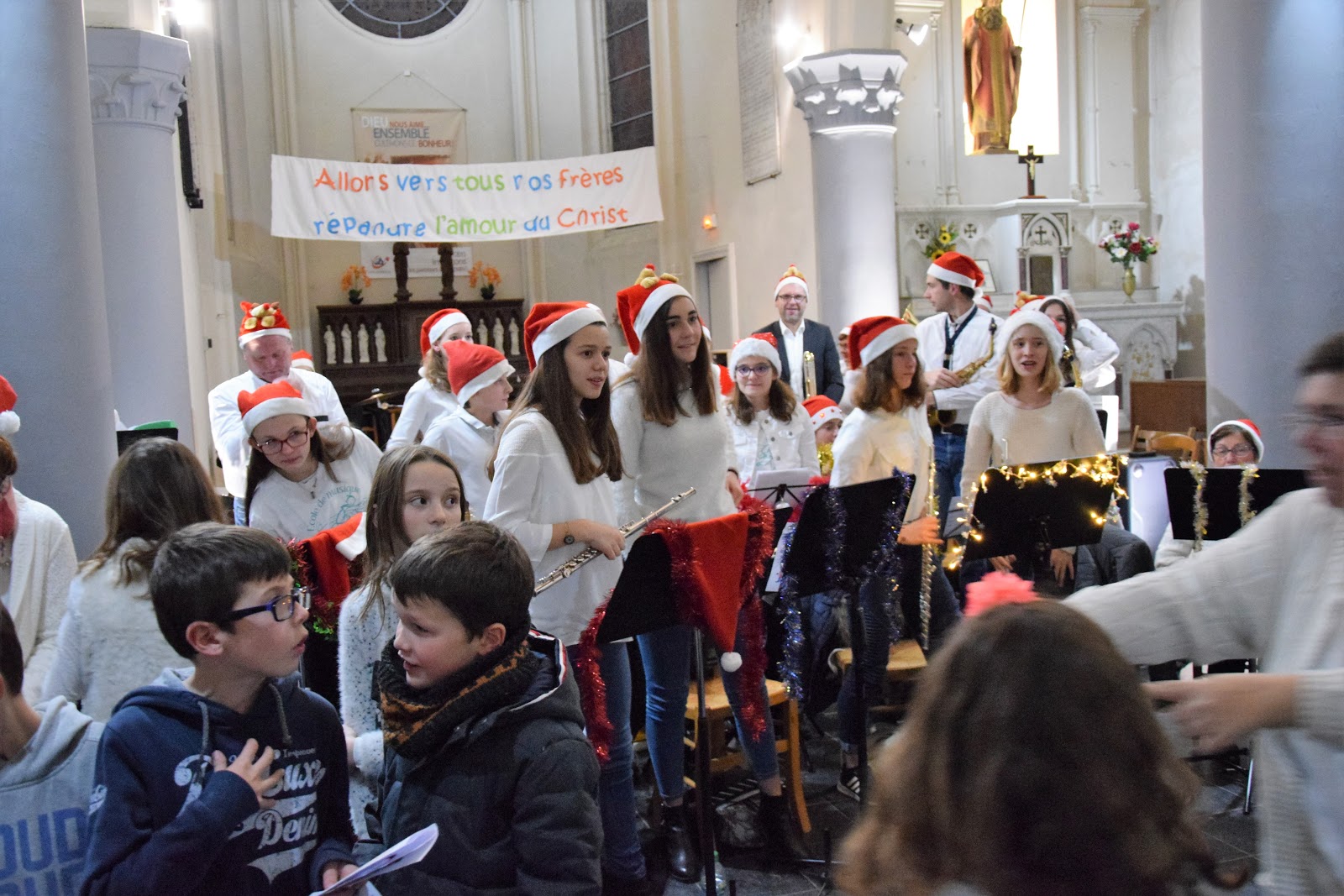 Pourquoi Le Pere Noel Rit Tout Le Temps Mérignies Seniors Club