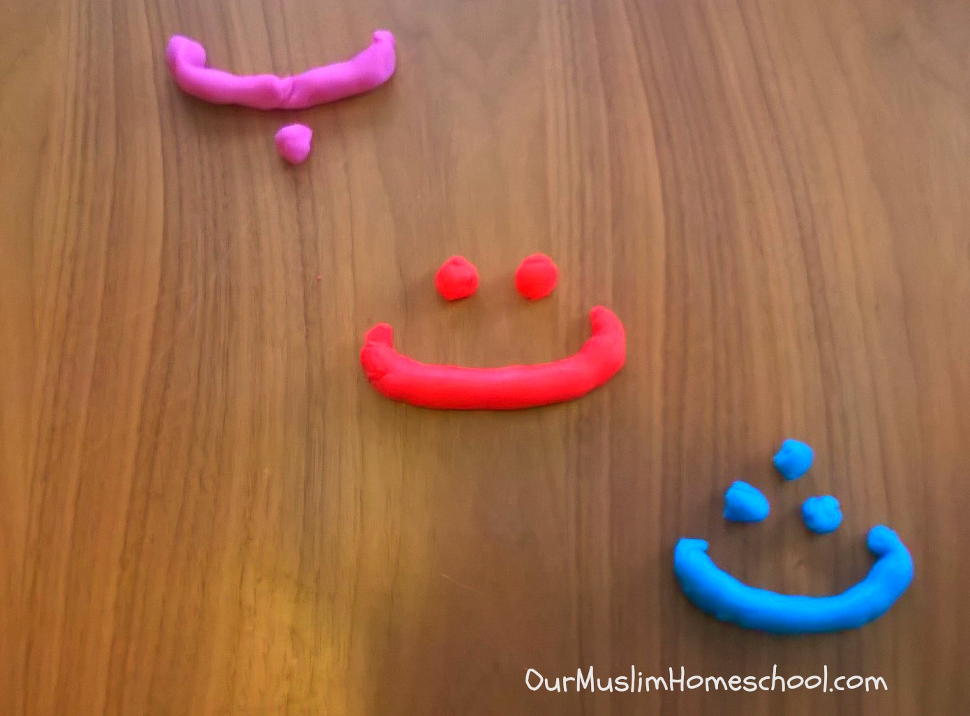 Teach ARABIC with PLAY DOUGH! Muslim Homeschooling Resources