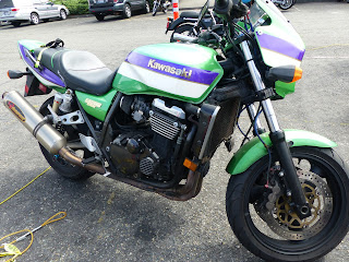 parked zrx tacoma oldmotodude