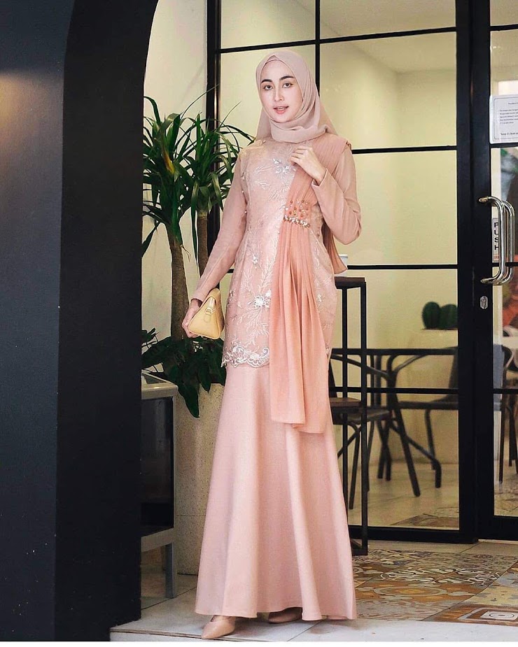 Model kebaya atau gaun untuk bridesmaid