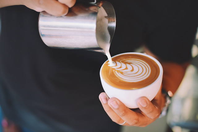 kursus online menjadi barista professional di skill academy