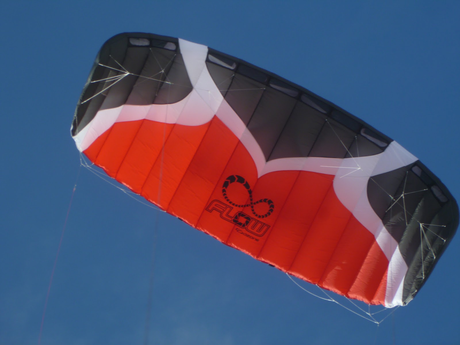 Baldivis Kite Buggying Newbie in a kite buggy semiprofessional!