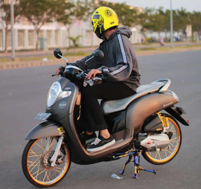 Modifikasi Scoopy Jari-jari