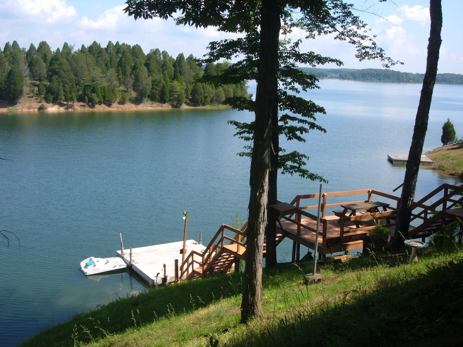 Douglas Lake Vacations Twin Duffers 4 bedroom log home