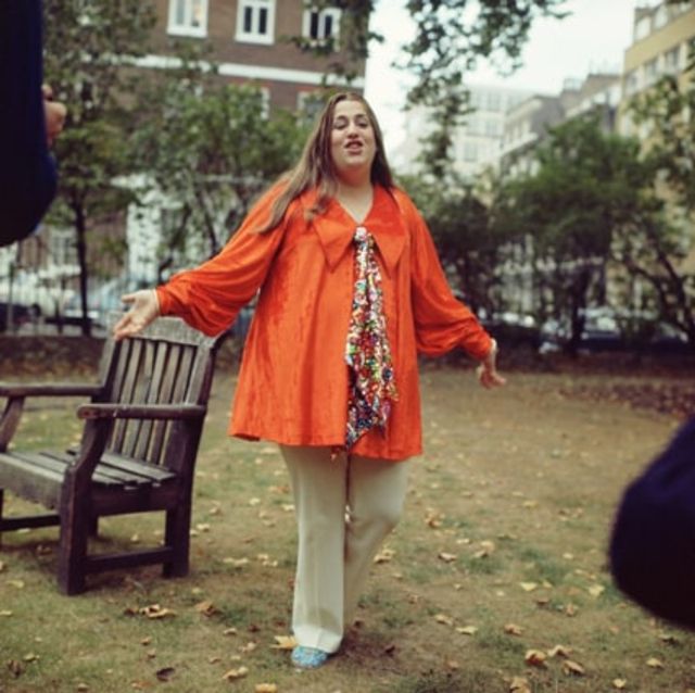 Before Adele, There Was Elliot: 40 Beautiful Pics of Mama Cass in the 1960s...