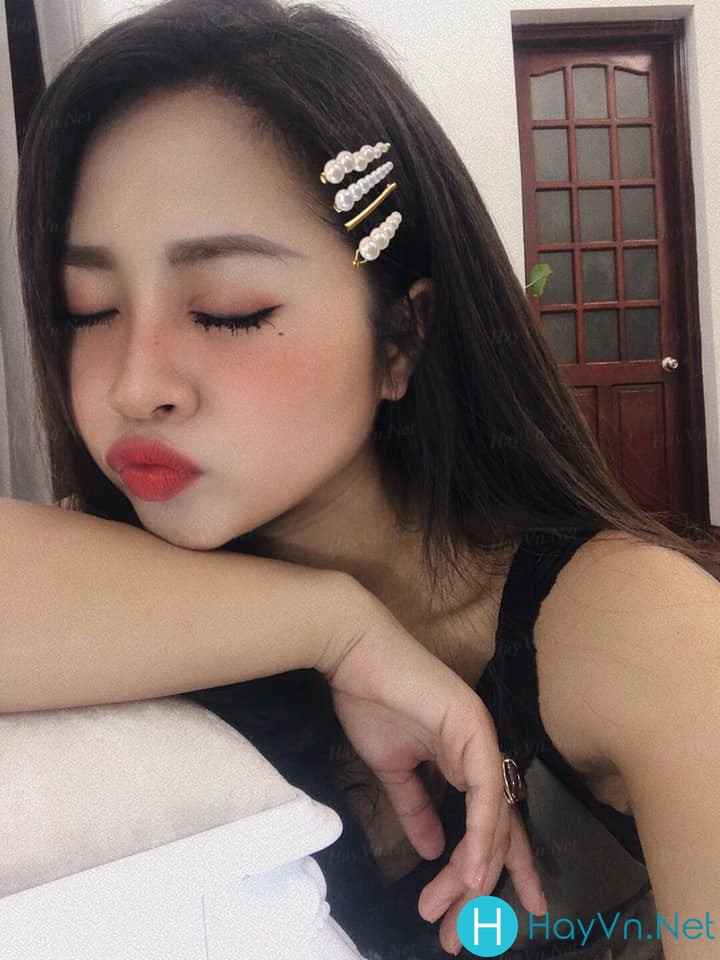 Mai Vy: Vòng 3 em đấy mà :P