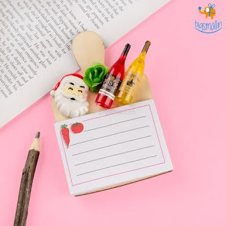 How to Cdelebrate Secret Santa in Office How to Cdelebrate Secret Santa in Office-Bigsmall.in