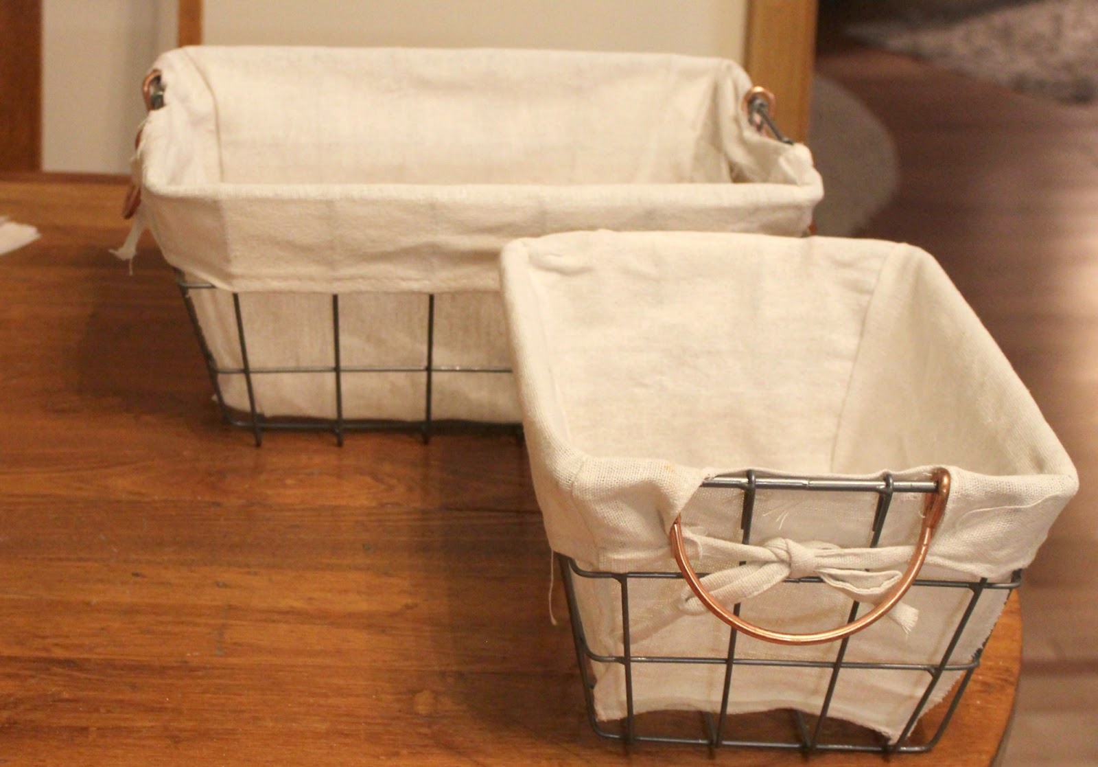 Thankgiving Hostess & Christmas Gift Ideas With Old Sign Stencils