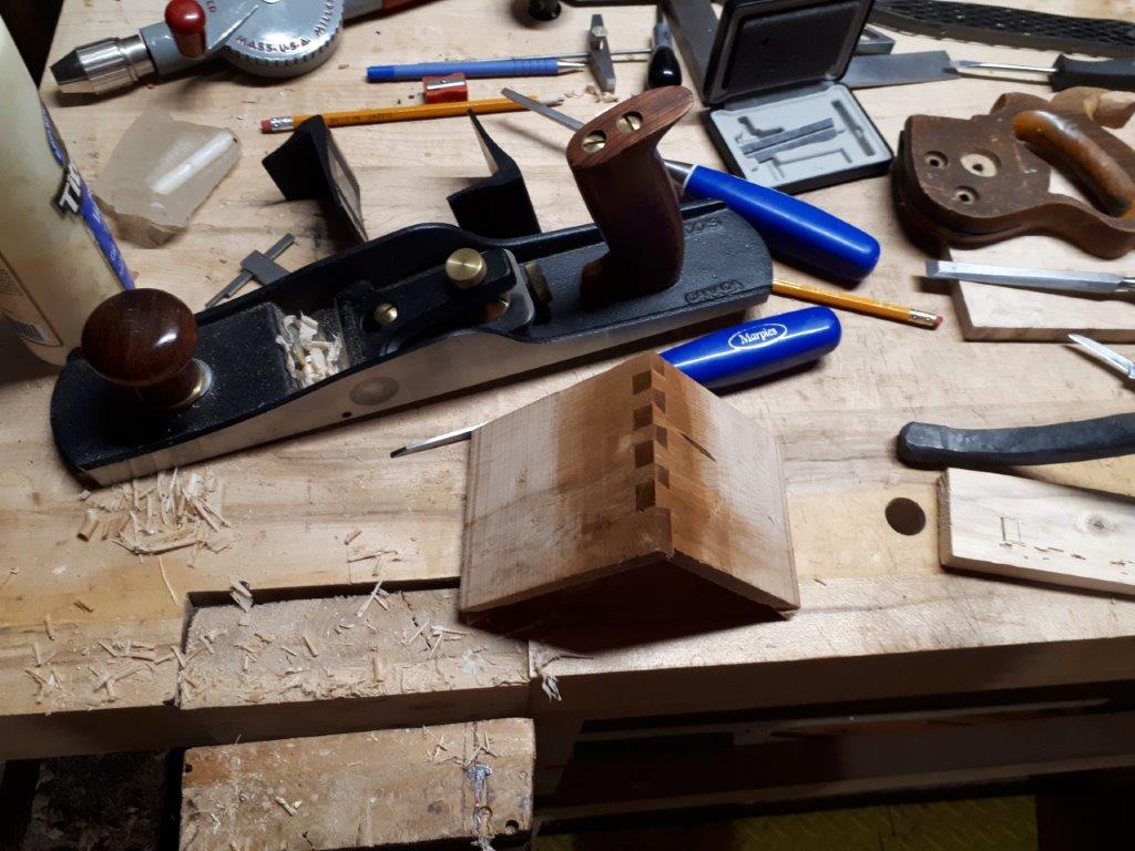 The Valley Woodworker Practice joinery for my boxes done.