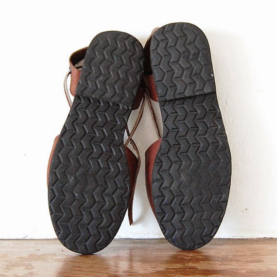 laws of general economy: Vintage Avarca Style Leather Sandals / Size 6.5-7