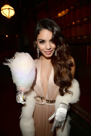 Vanessa Hudgens Side Breasts Flashing at her Birthday Party