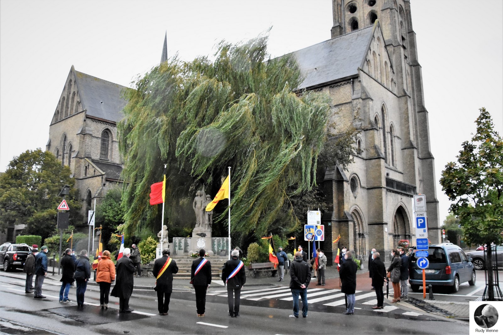 Combien De Langues Officielles Possède La Belgique Actualités Mouscron- Comines: Cérémonie au monument aux morts à l