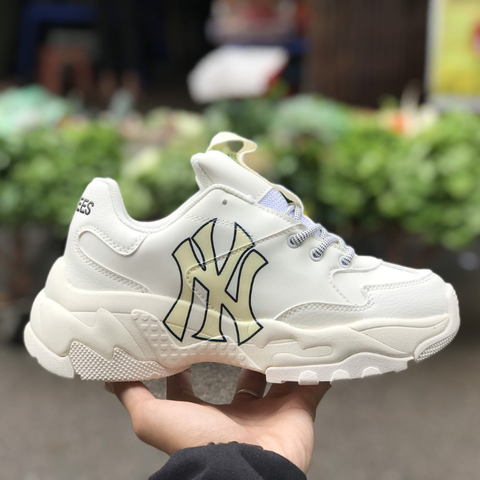 MLB NY vàng- Siêu phẩm cực hot mà bạn không thể bỏ lỡ