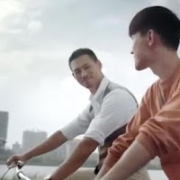 Quảng cáo TQ bị chỉ trích vì gọi đôi đồng giới là 'cha và con'