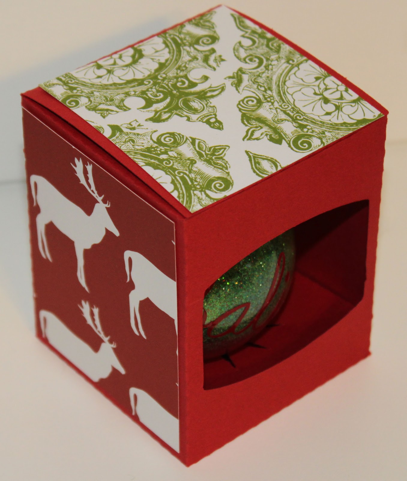 Crafty Girl 21! Christmas Ornaments in Cute Boxes