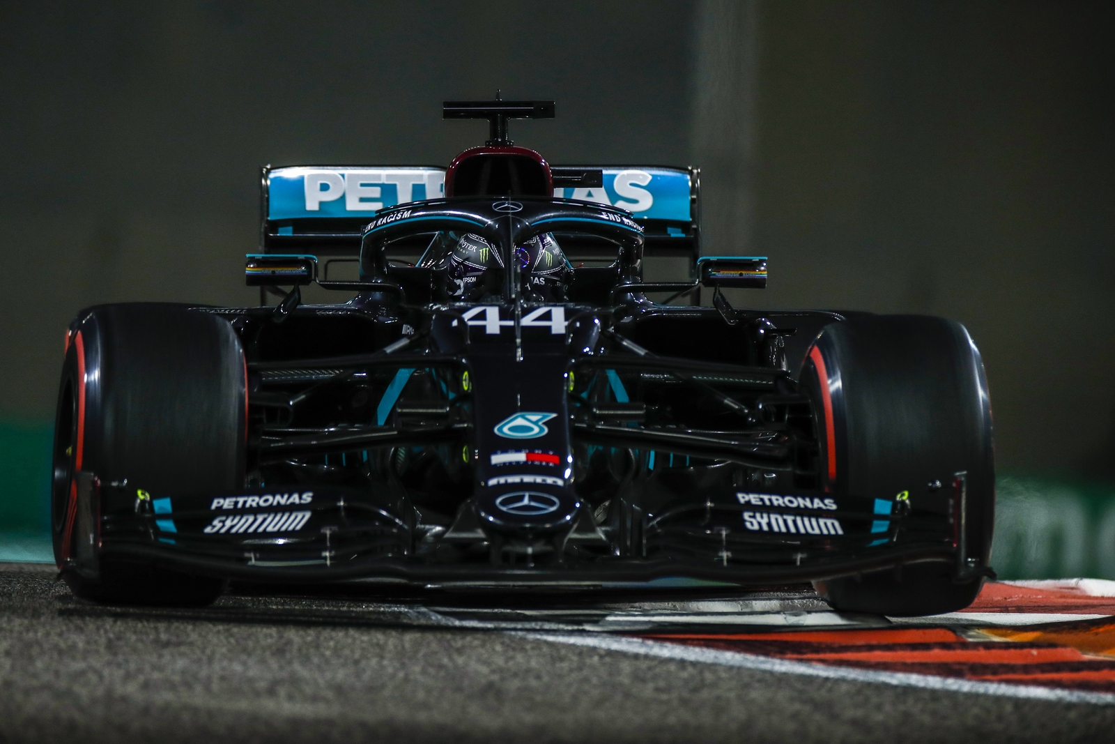 Mercedes w11