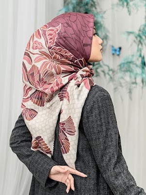 Hijab Papillon Scarf in Cherish yang Wajah Jelek Gak Cocok