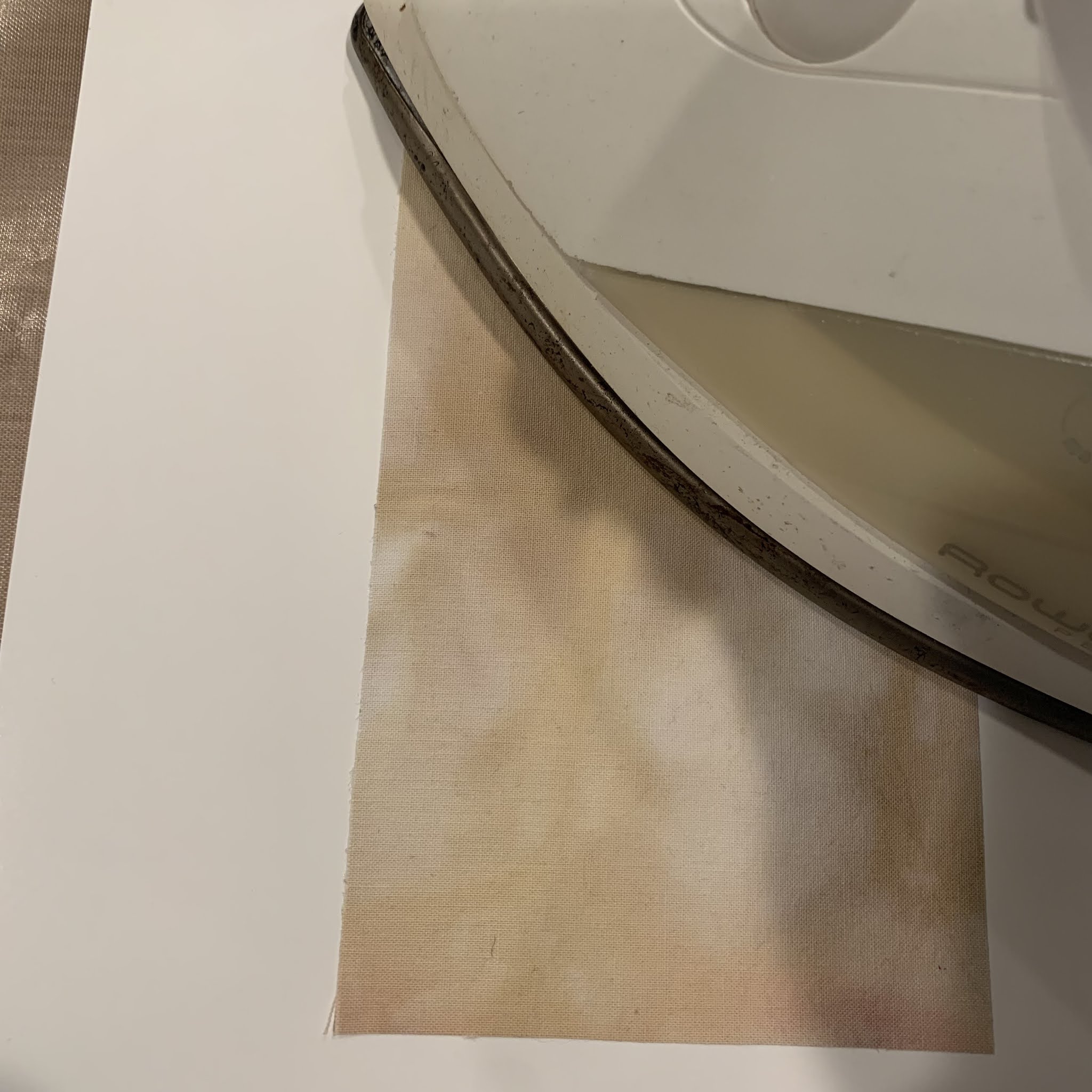 martha-wolfe-tutorial-diy-printed-quilt-labels-with-bunny-paper