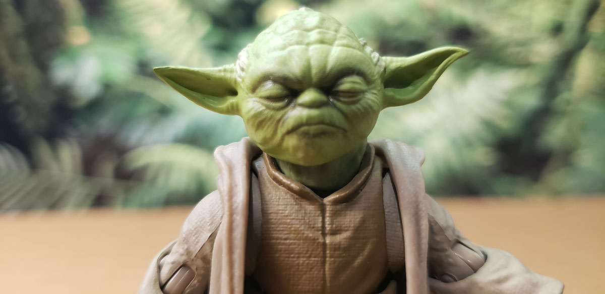 Yoda - Figuarts Yoda Revenge of the Sith (Review) 07-closedeyes