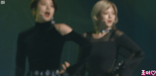 오늘 서가대 트와이스 레드카펫+무대+리액션.gif | 인스티즈