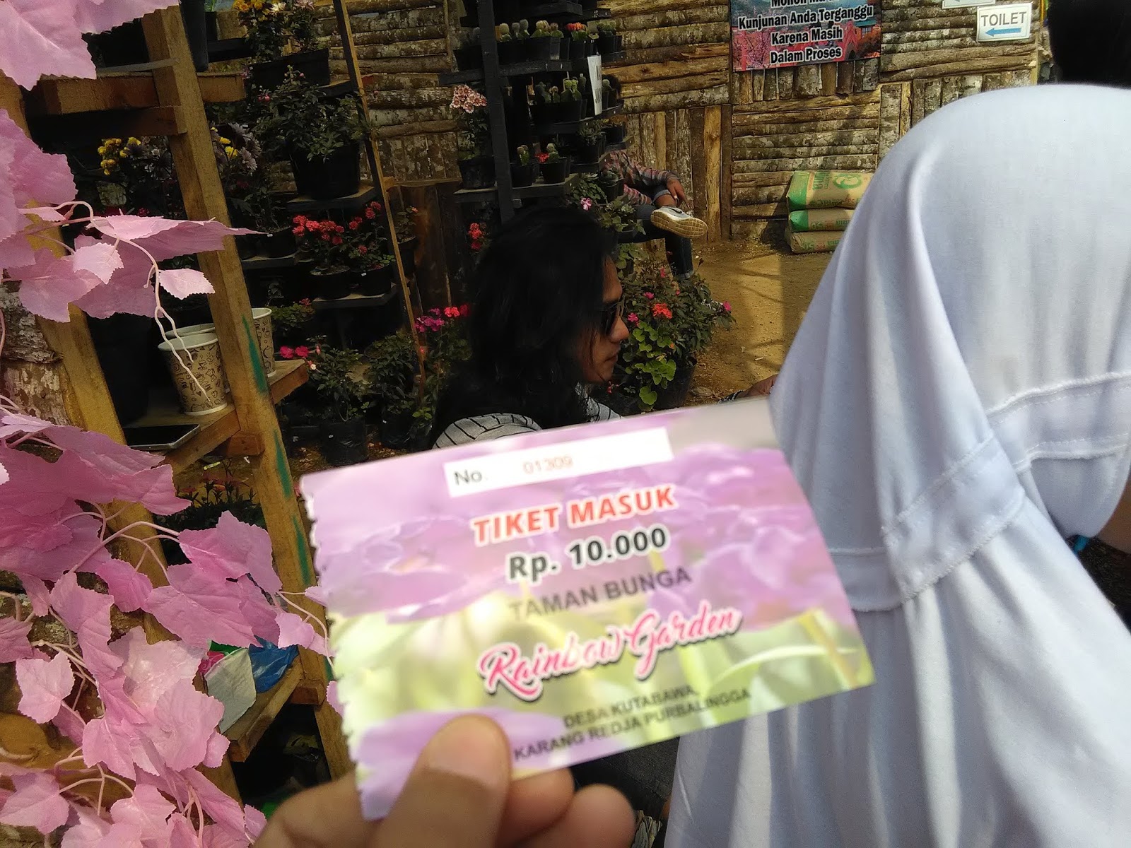 Rainbow Garden Kutabawa Lasmicika