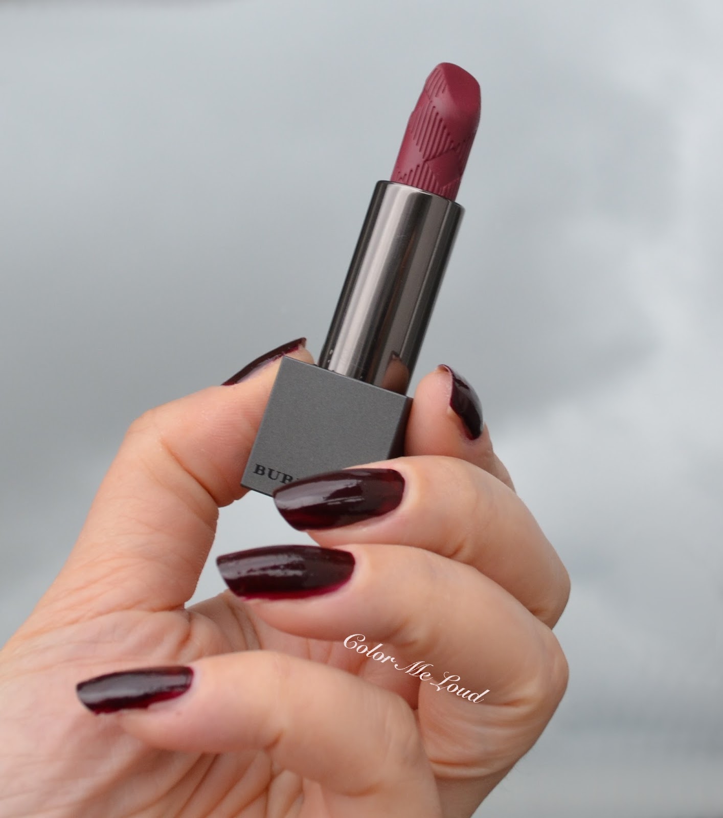 Burberry Nail Polish #440 Optic White, #304 Black Cherry for Spring/Summer  2016 Runway, Review, Swatch & Comparisons | Color Me Loud