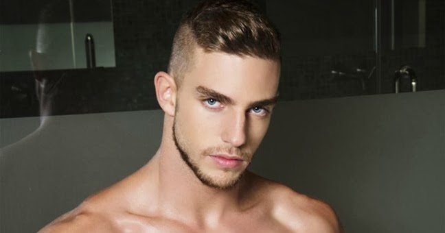 Jon Varak модель