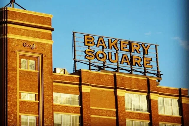 Pittsburgh Coffee near the Google Office at Bakery Square