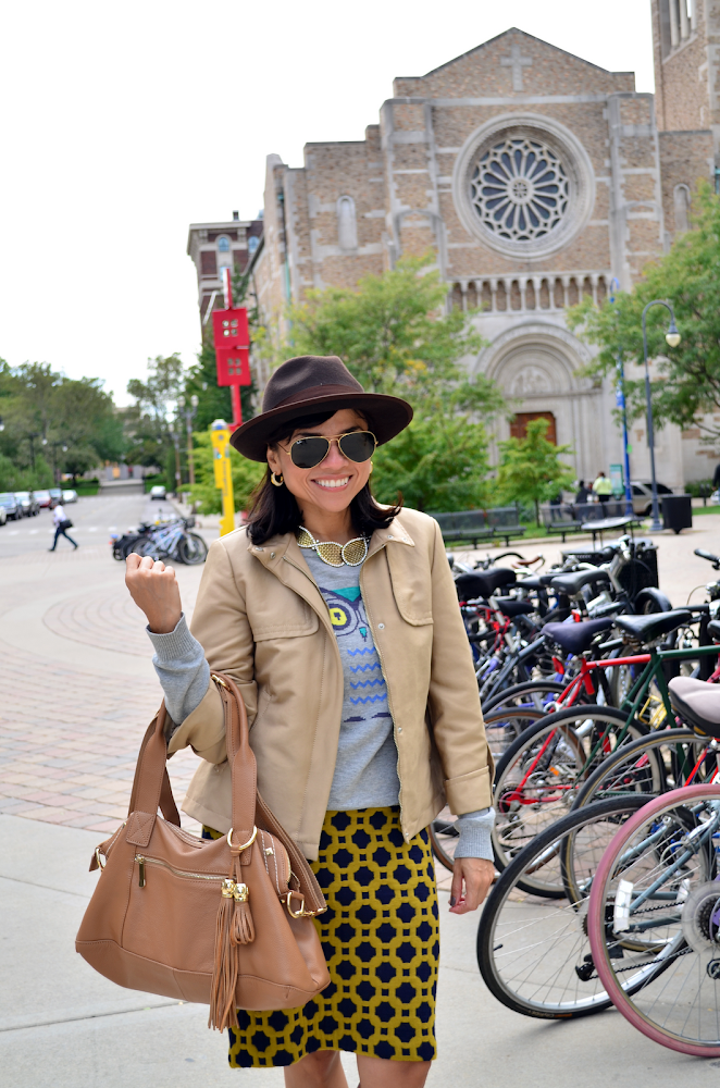 Printed pencil skirt
