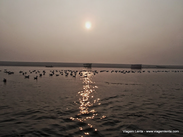 Nascer do sol em Varanasi