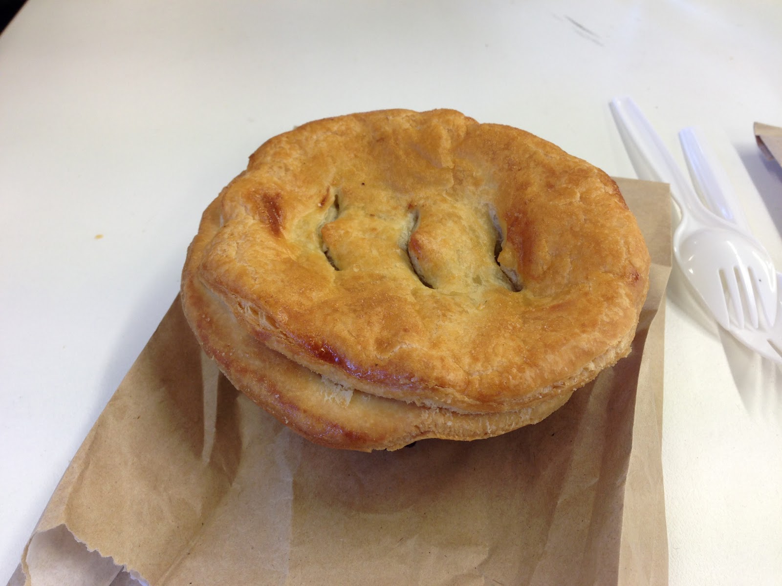 Crystal Noir The Pie Tin, Newtown