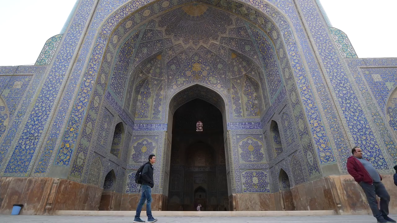 Lamb Shocking Iranian Food in Isfahan, Iran (PART01)