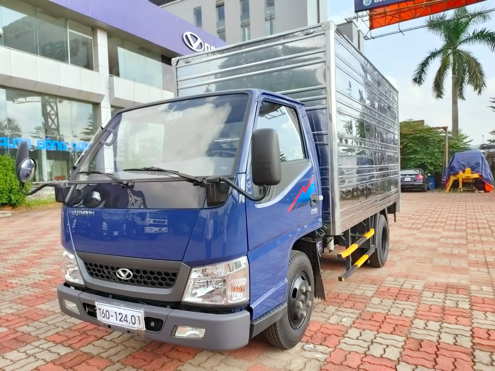 XE TẢI 2.5 TẤN ĐÔ THÀNH IZ250 ~ HYUNDAI MIỀN BẮC