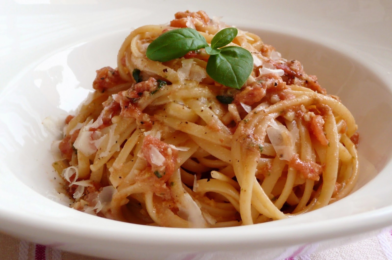 SycyliaSì! PASTA CON PESTO TRAPANESE MAKARON Z PESTO TRAPANESE