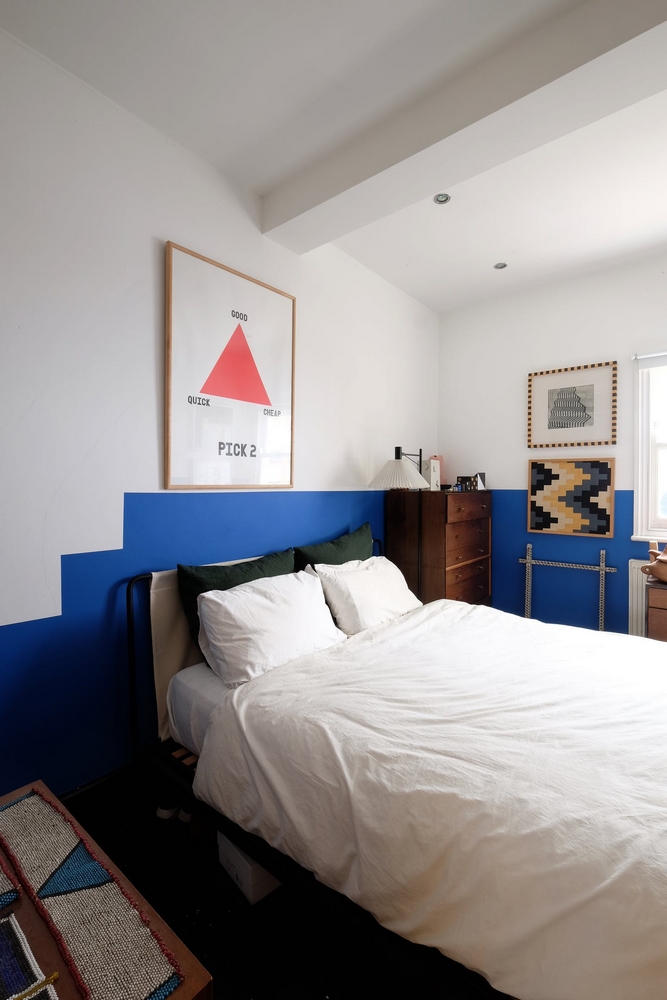 UN LIEU DIFFÉRENT... ART, GÉOMÉTRIE ET COULEURS