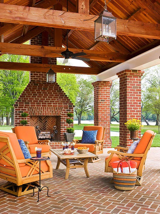 Outdoor Fireplaces Designs 